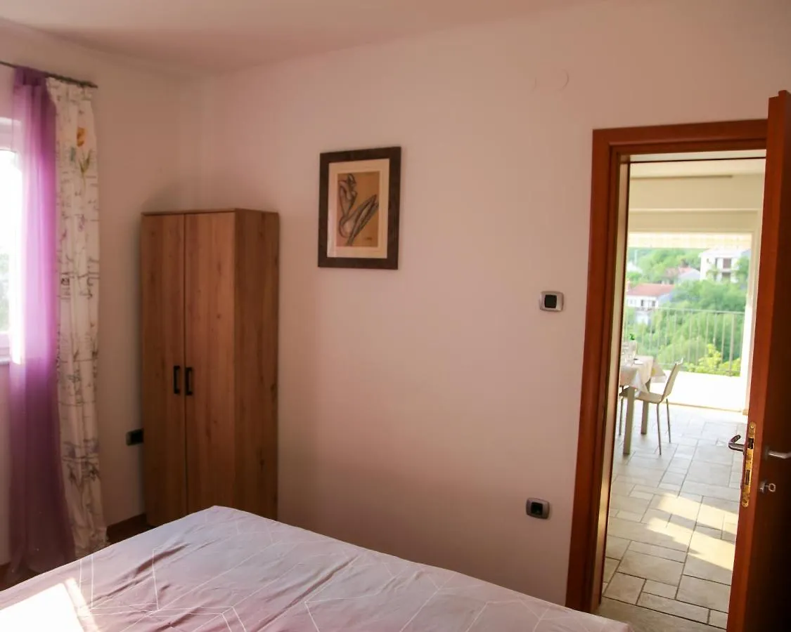 Apartment G&S Jadranovo